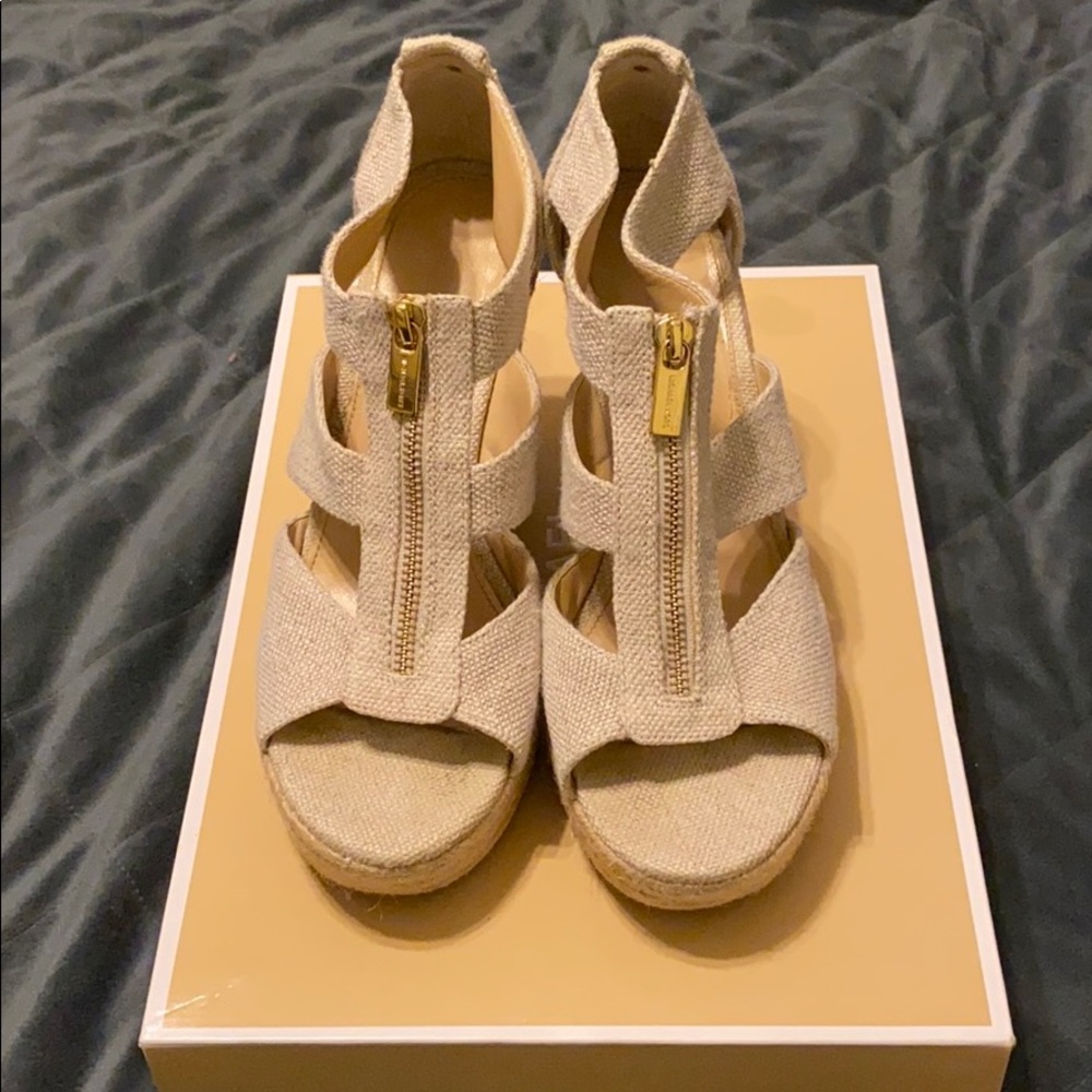 Michael Kors Natural Canvas Espadrilles